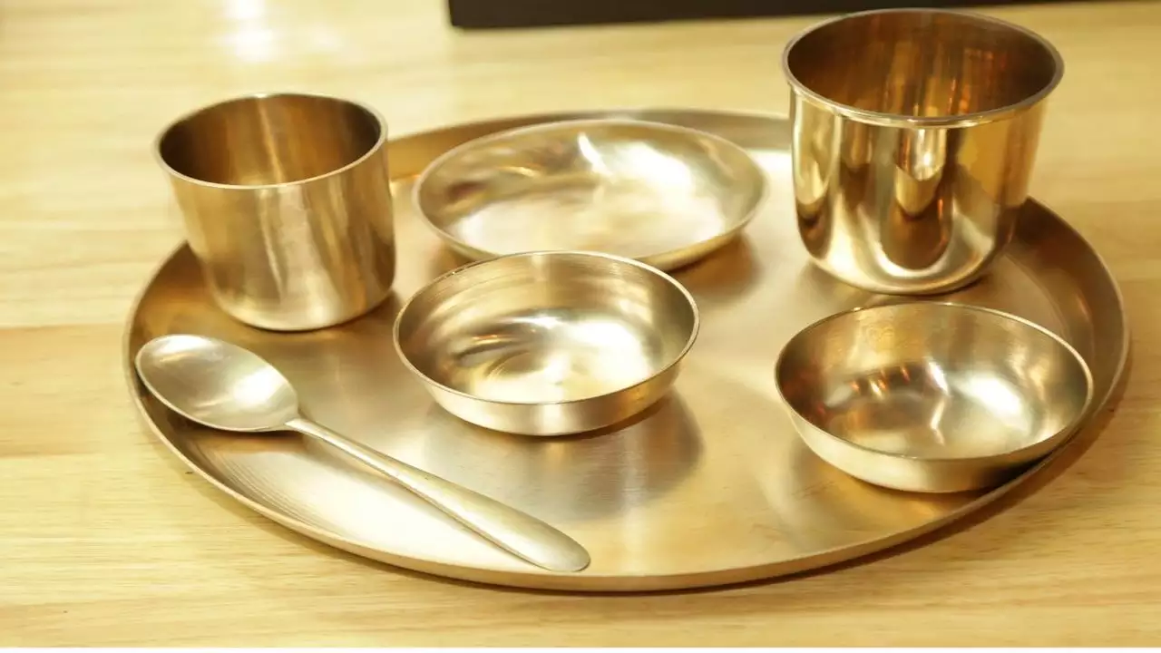 Why Should You Use Bronze Utensils?